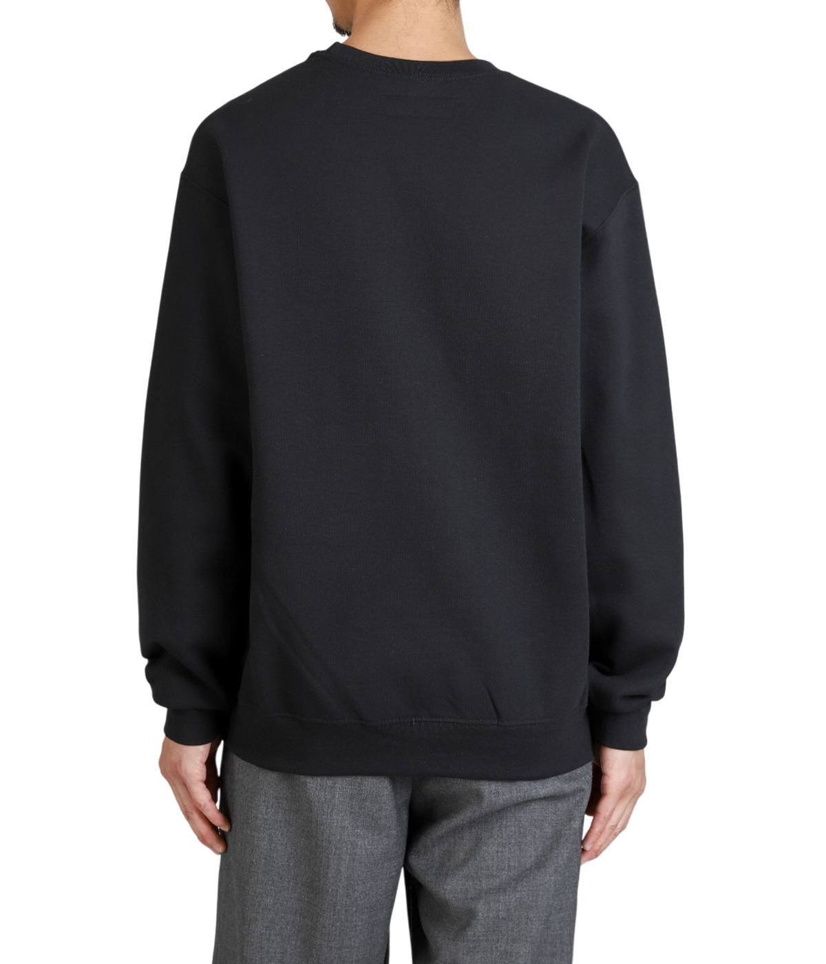 model（175cm / 60kg）B85 W75 H92 着用サイズ：M