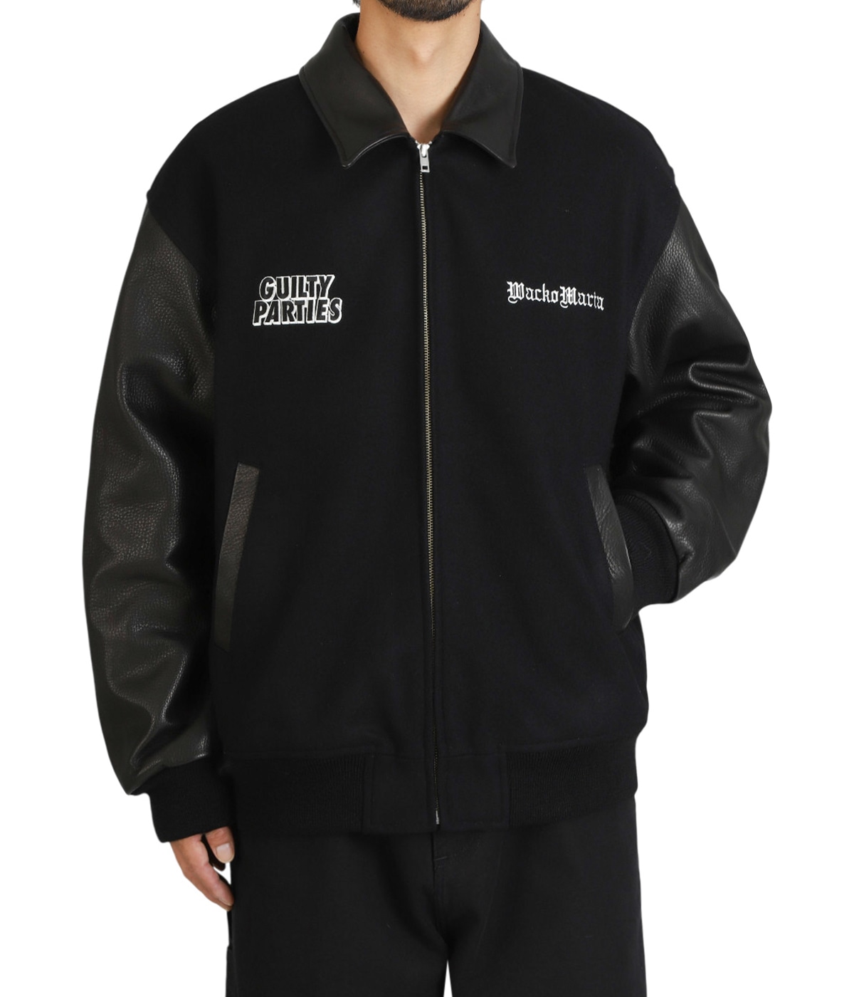 model（184cm / 63kg）B85 W80 H102 着用サイズ：XL