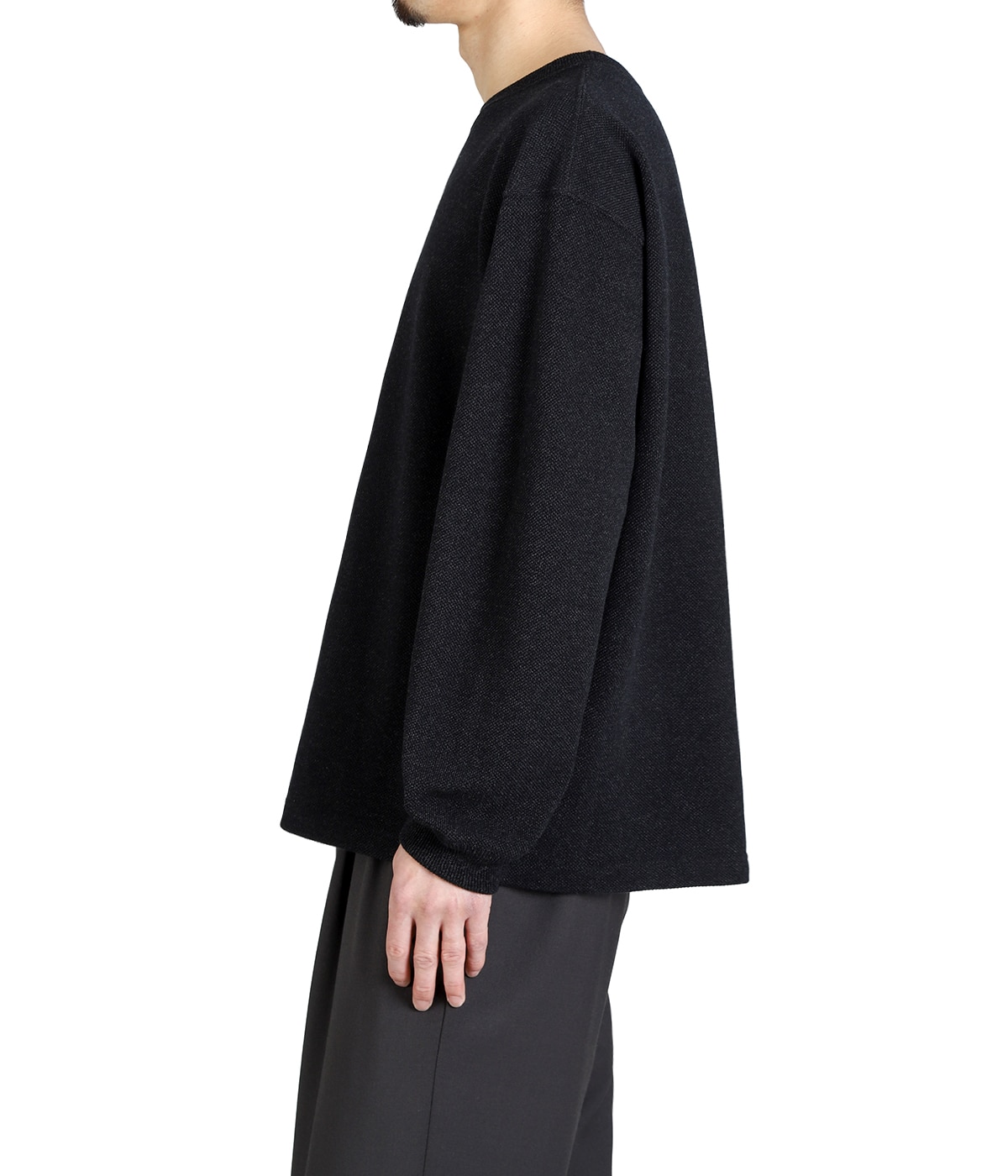 model（175cm / 60kg）B85 W75 H92 着用サイズ：1