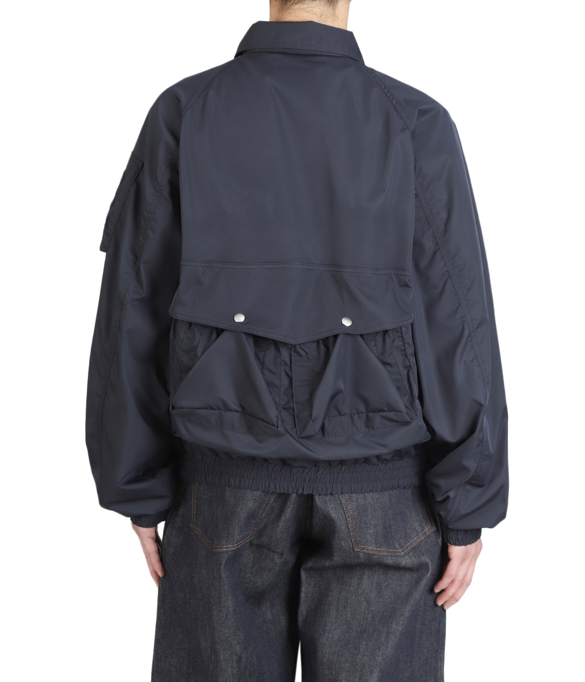 model（175cm / 60kg）B85 W75 H92 着用サイズ：2