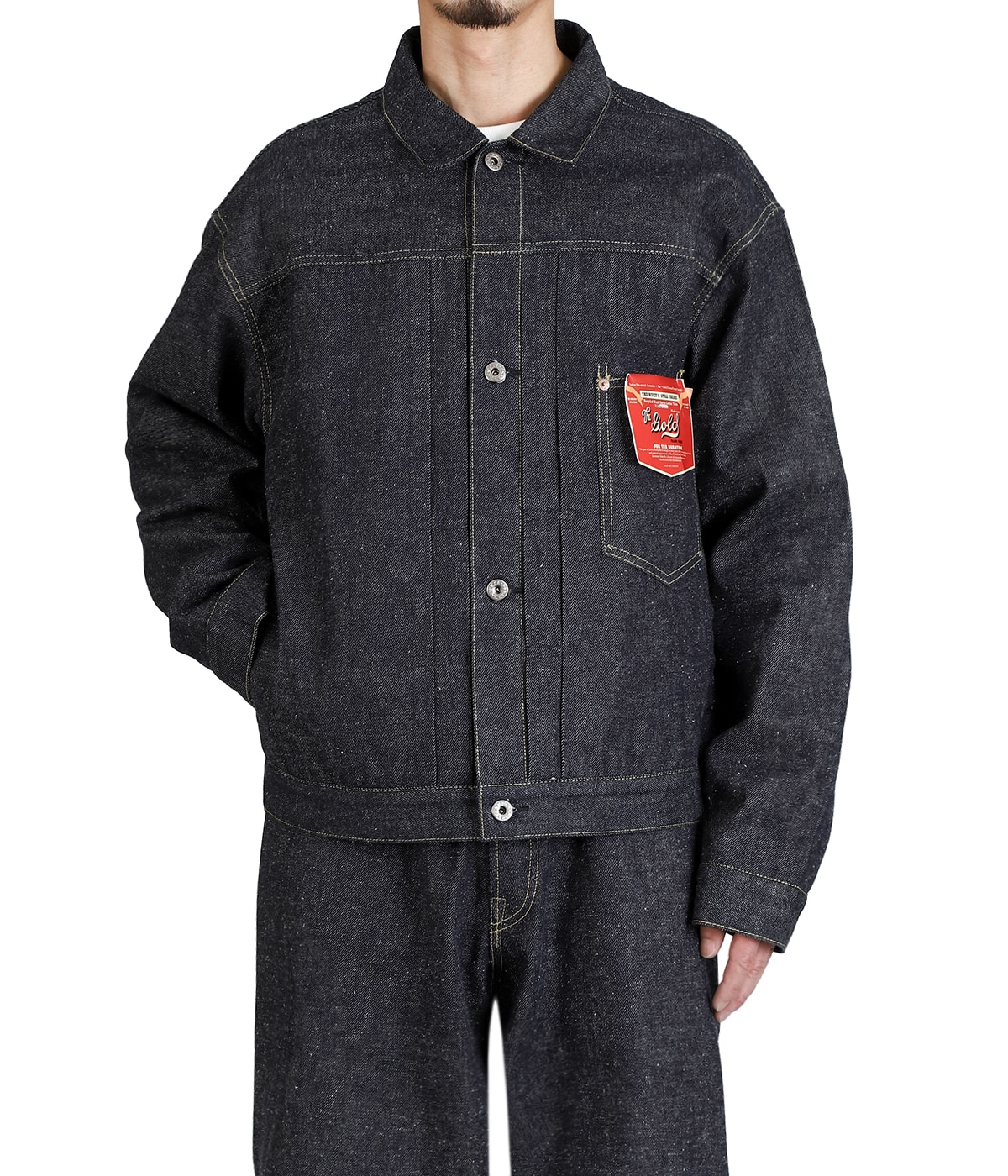 model（175cm / 60kg）B85 W75 H92 着用サイズ：M