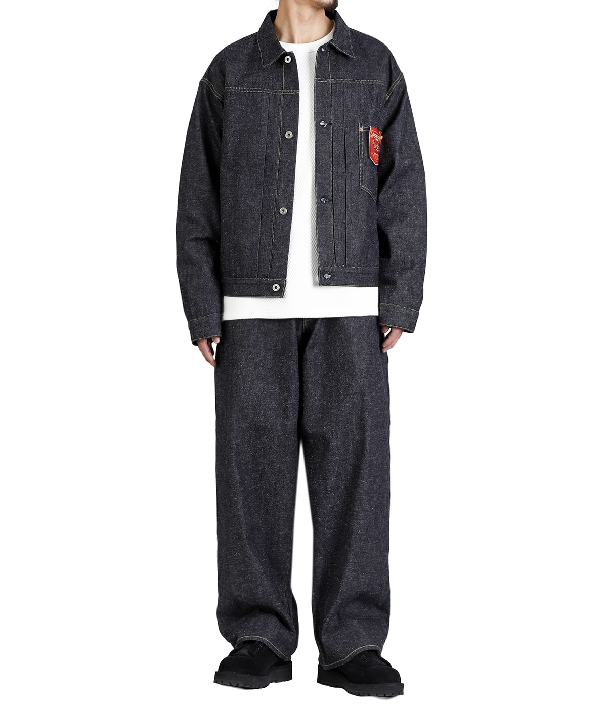 model（175cm / 60kg）B85 W75 H92 着用サイズ：M