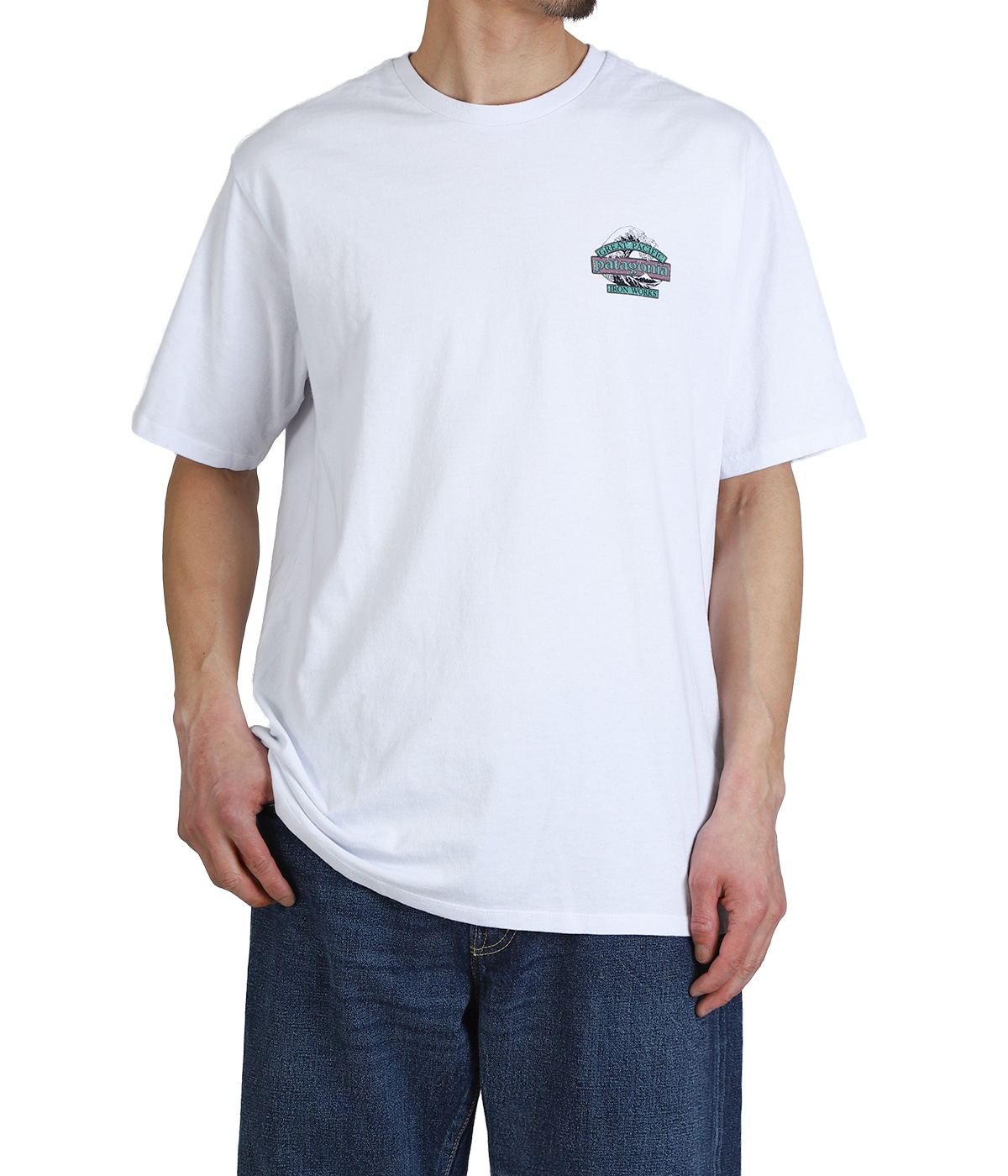 model（175cm / 60kg）B85 W75 H92 着用サイズ：M