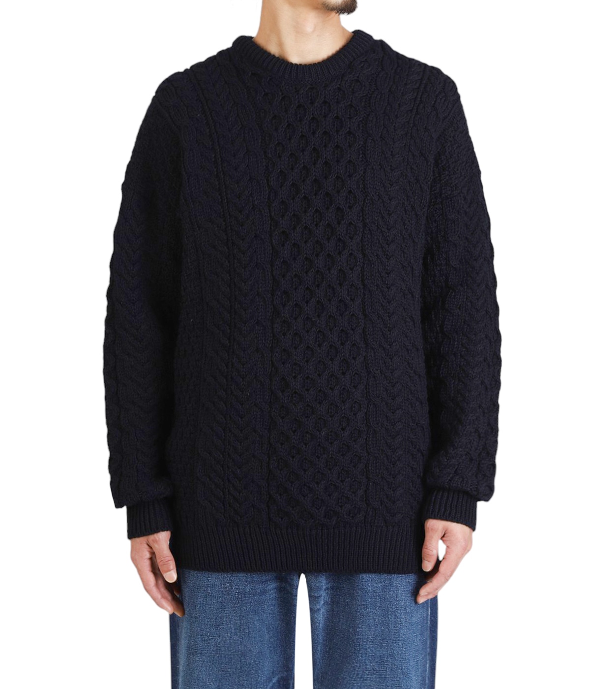 model（175cm / 60kg）B85 W75 H92 着用サイズ：M