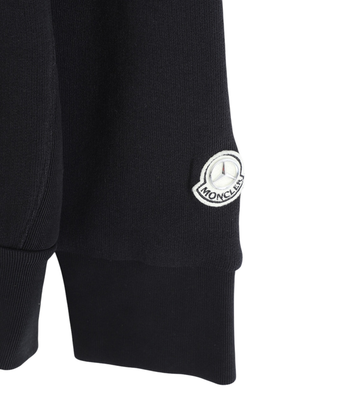 MONCLER(モンクレール)　ビニー MONCLER×BBC】希少な新作コラボコレクションアイテムが