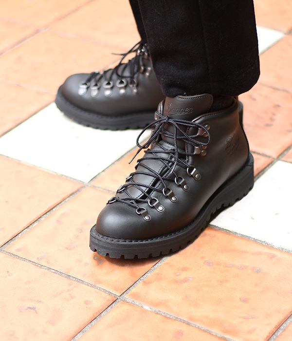 ✨美品✨ダナー DANNER マウンテンライト【25.5】D1241 ブラック ✨美品✨ダナー DANNER マウンテンライト【25.5】D1241 ブラック