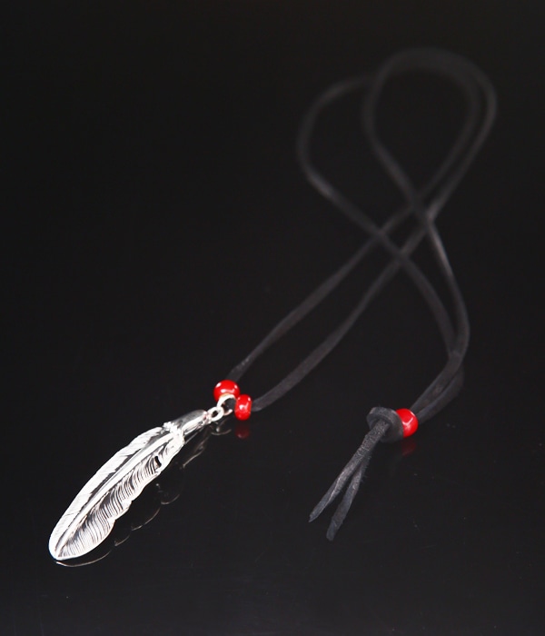 EAGLE HEAD FEATHER PENDANT No,40 RIGHT | LARRY SMITH(ラリー