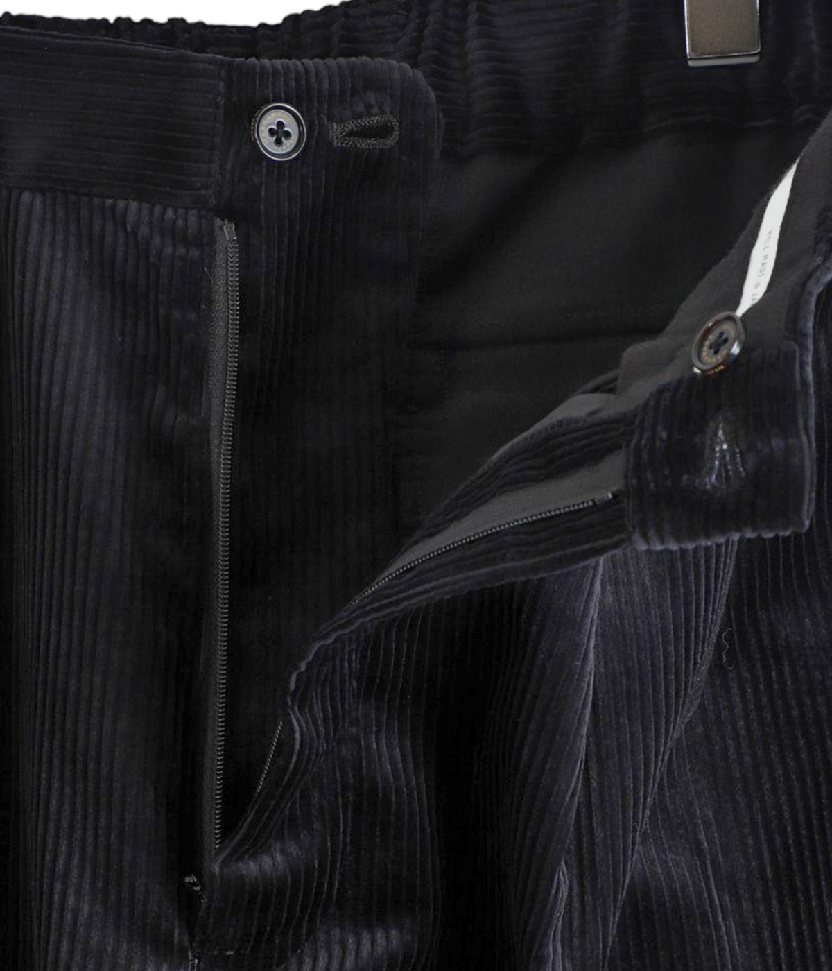 CLASSIC FIT DOUBLE PLEATED TROUSERS ORGANIC COTTON 6-WALE CORDUROY