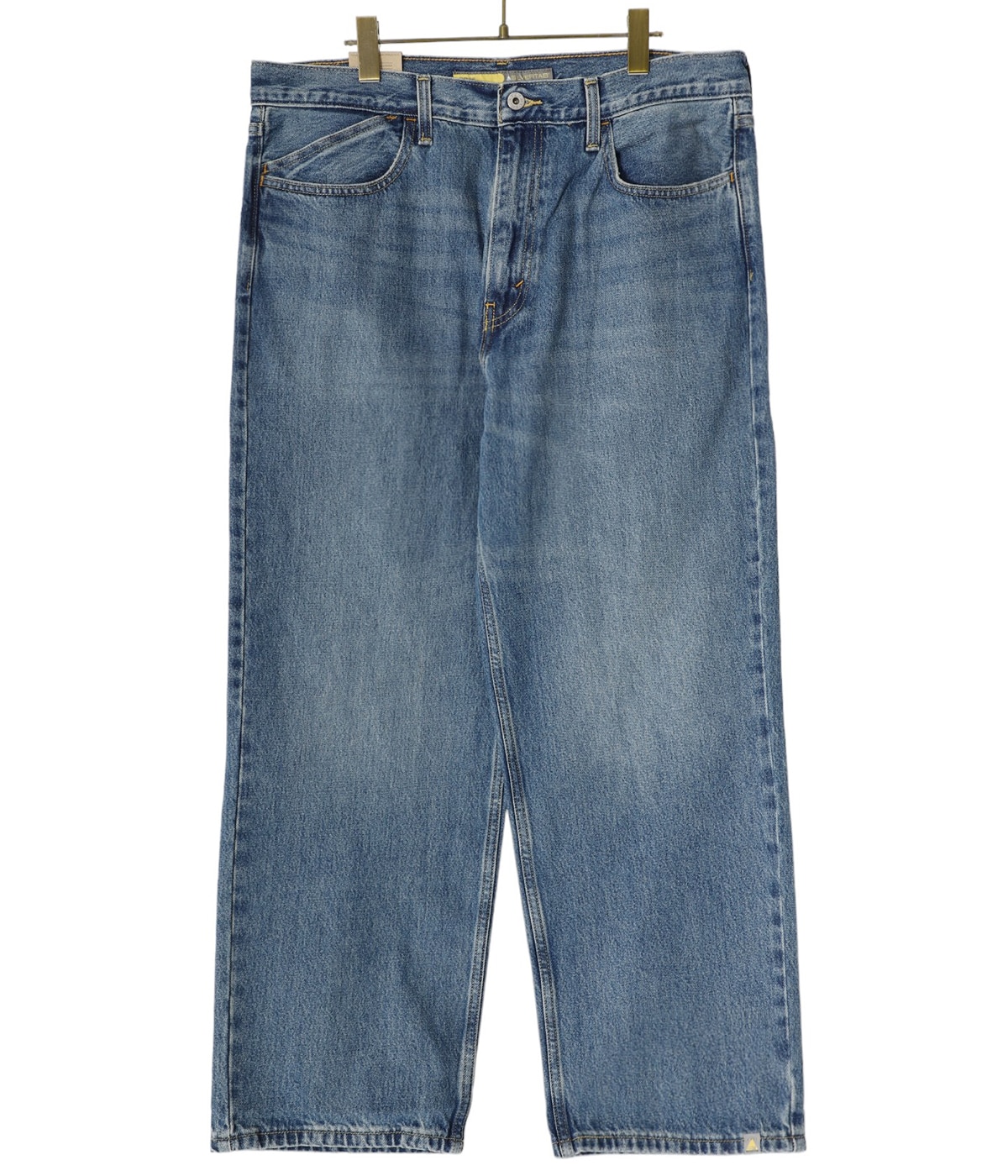 NEW SILVERTAB LOOSE HERE FOR VIBES | LEVI'S(リーバイス
