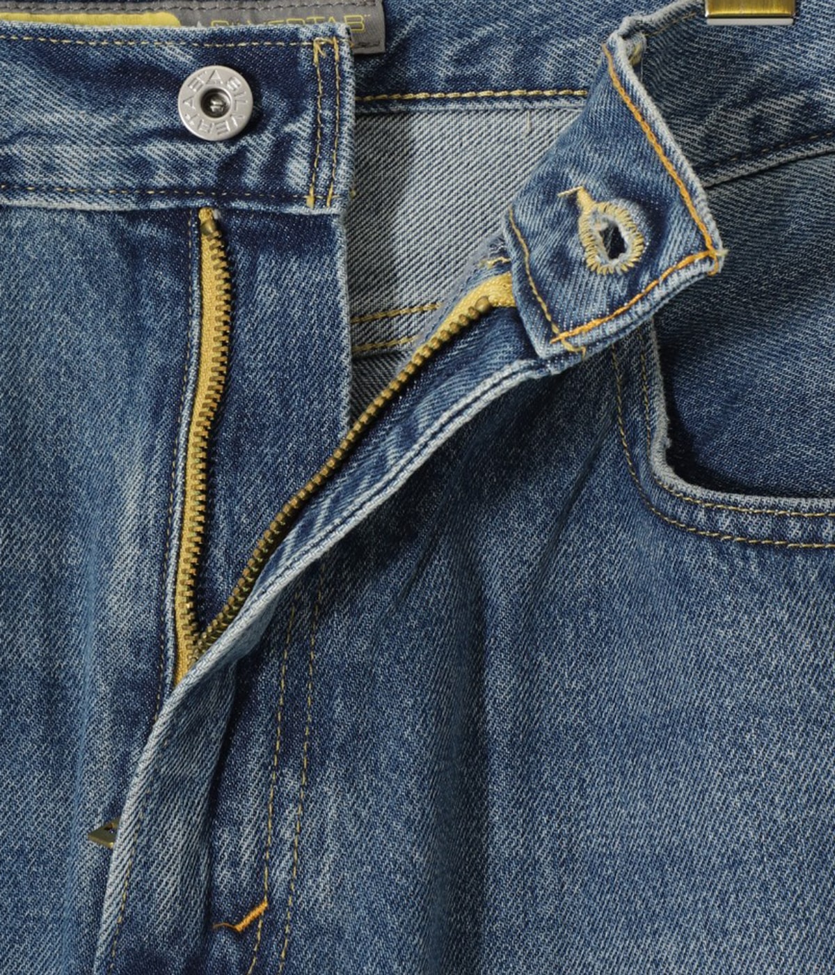 NEW SILVERTAB LOOSE HERE FOR VIBES | LEVI'S(リーバイス