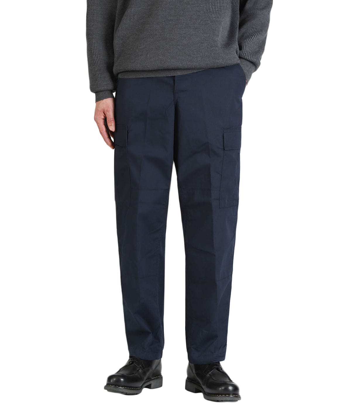 model（175cm / 60kg）B85 W75 H92 着用サイズ：S-SHORT