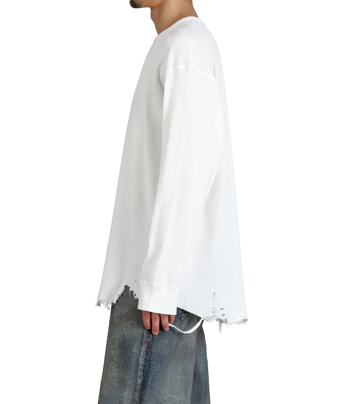 model（175cm / 60kg）B85 W75 H92 着用サイズ：1