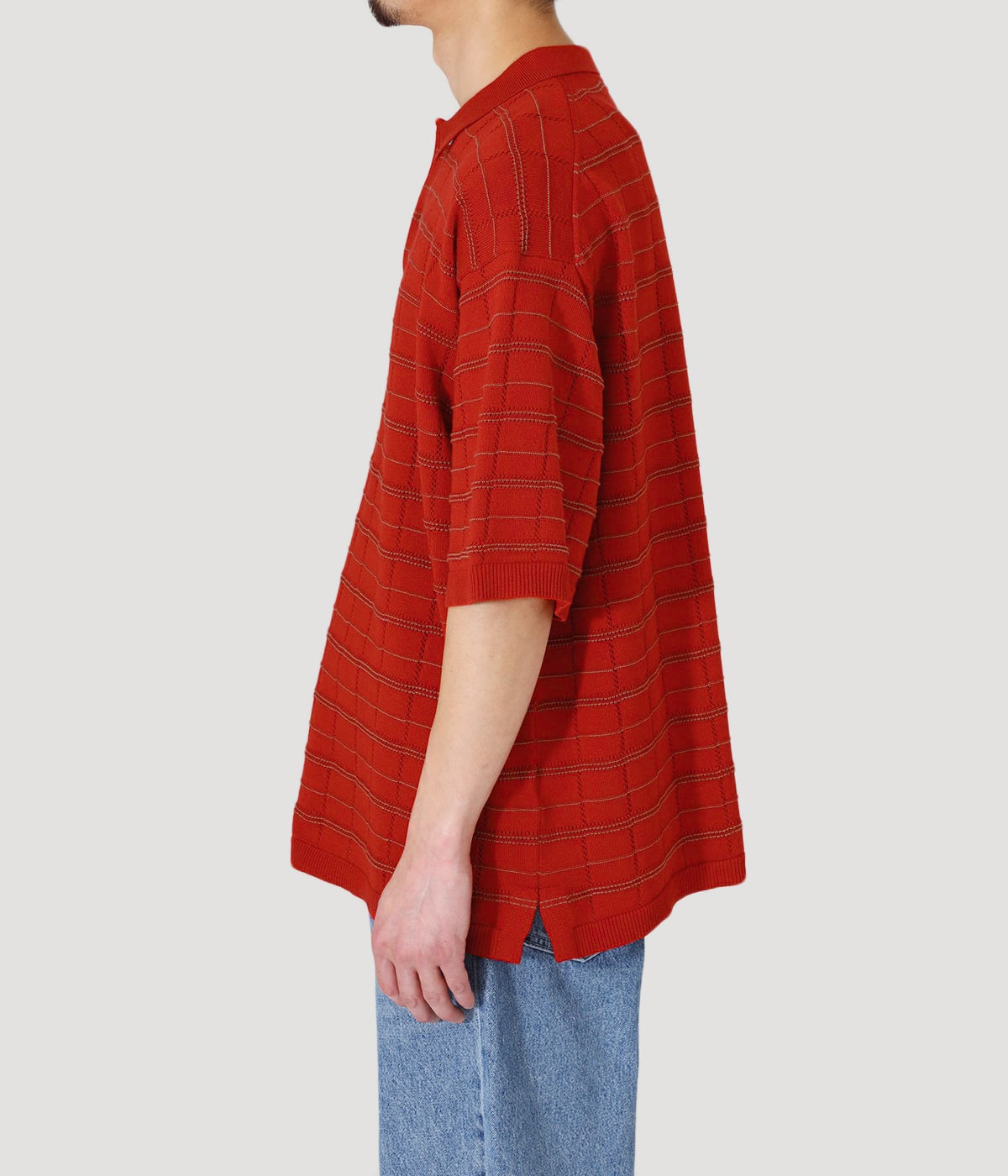 model（175cm / 60kg）B85 W75 H92 着用サイズ：L