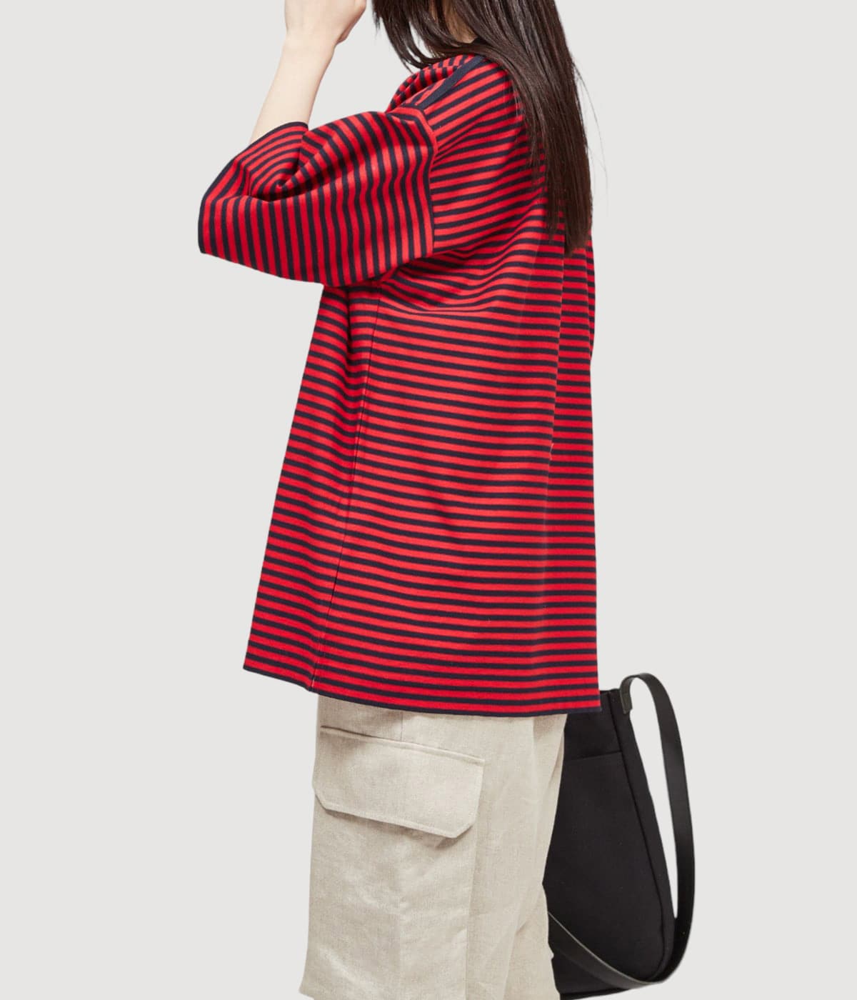 model（164cm） 着用サイズ：M