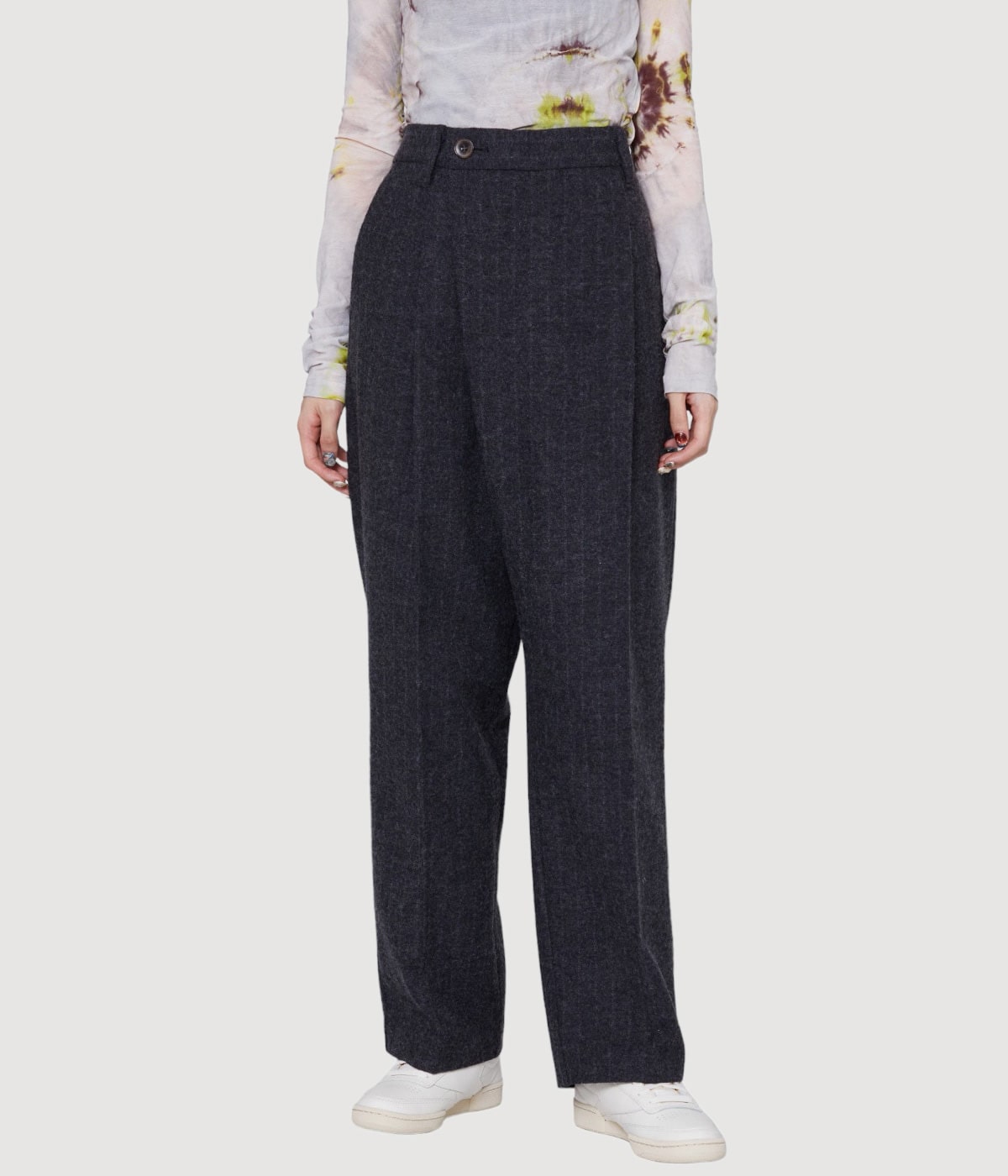 model（164cm） 着用サイズ：M