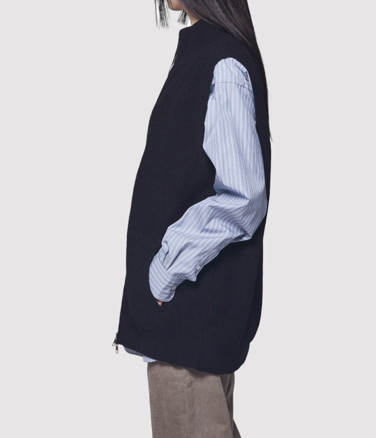 model（164cm） 着用サイズ：FREE(ONE)