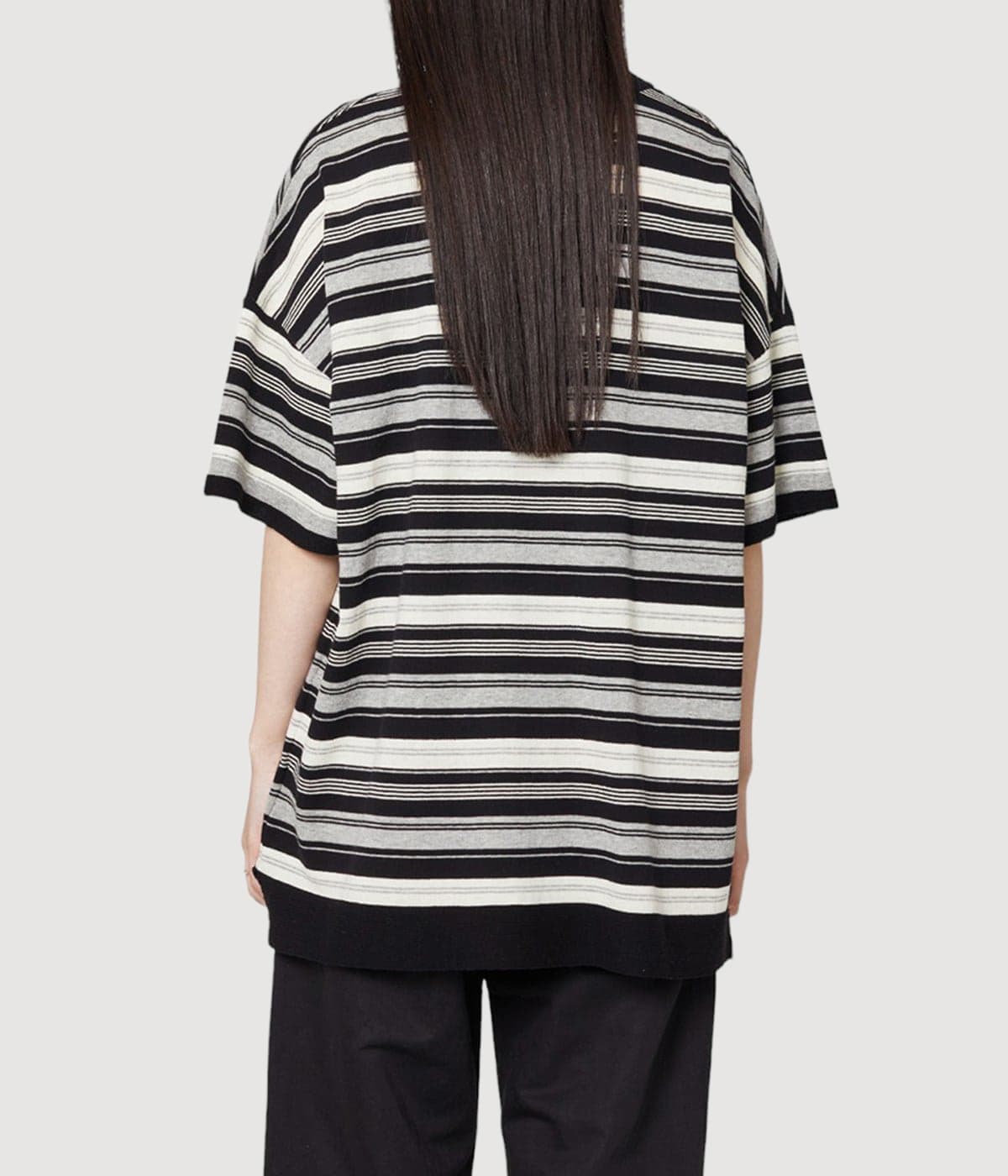 model（164cm） 着用サイズ：M