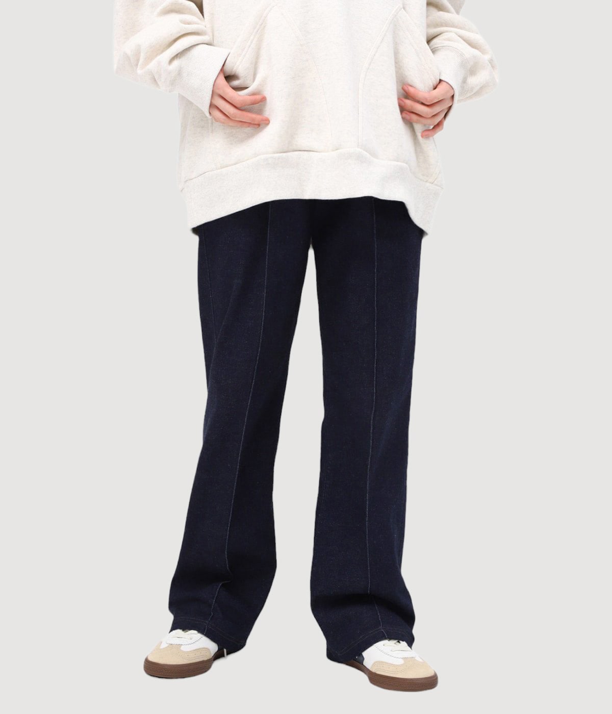 model（164cm） 着用サイズ：M