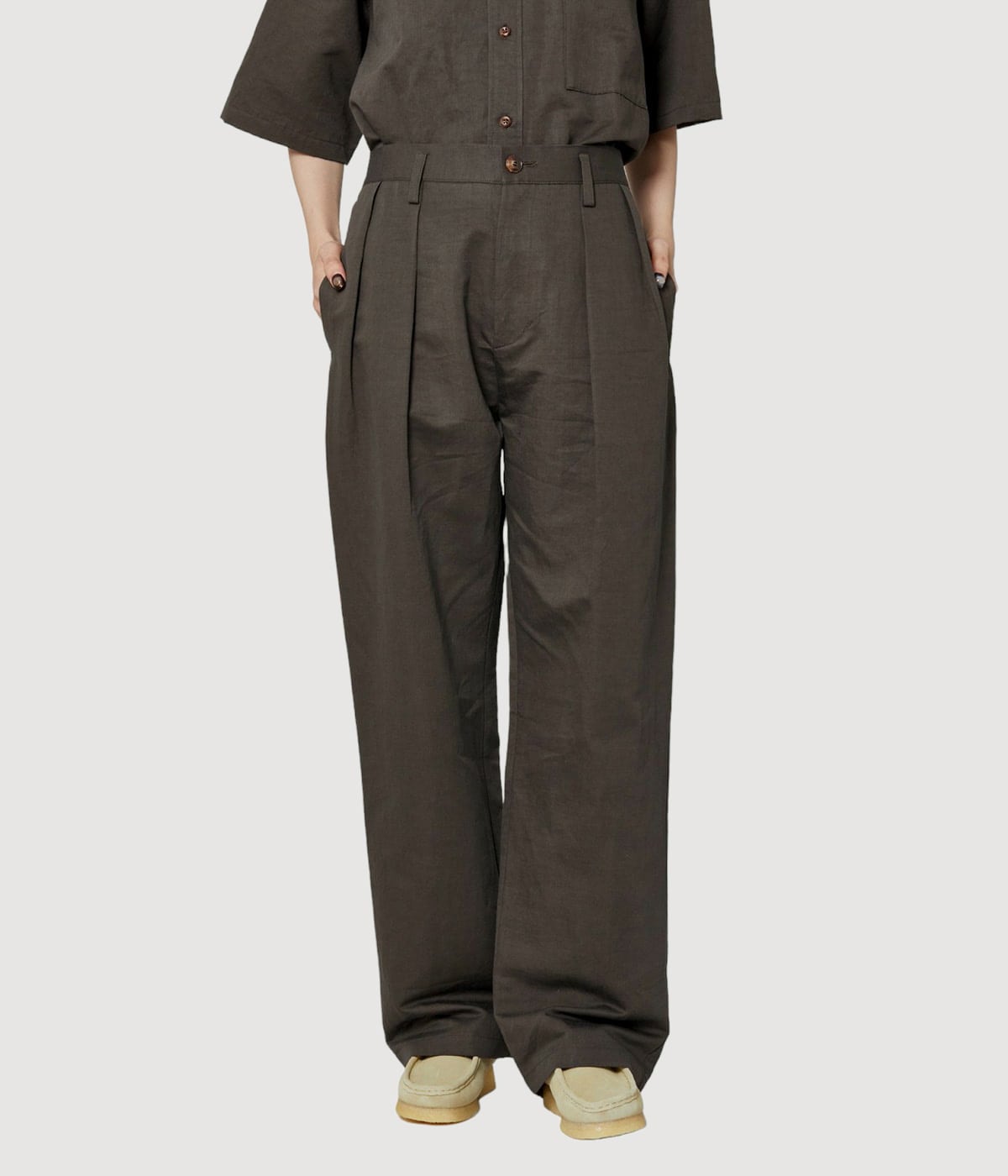 model（164cm） 着用サイズ：M