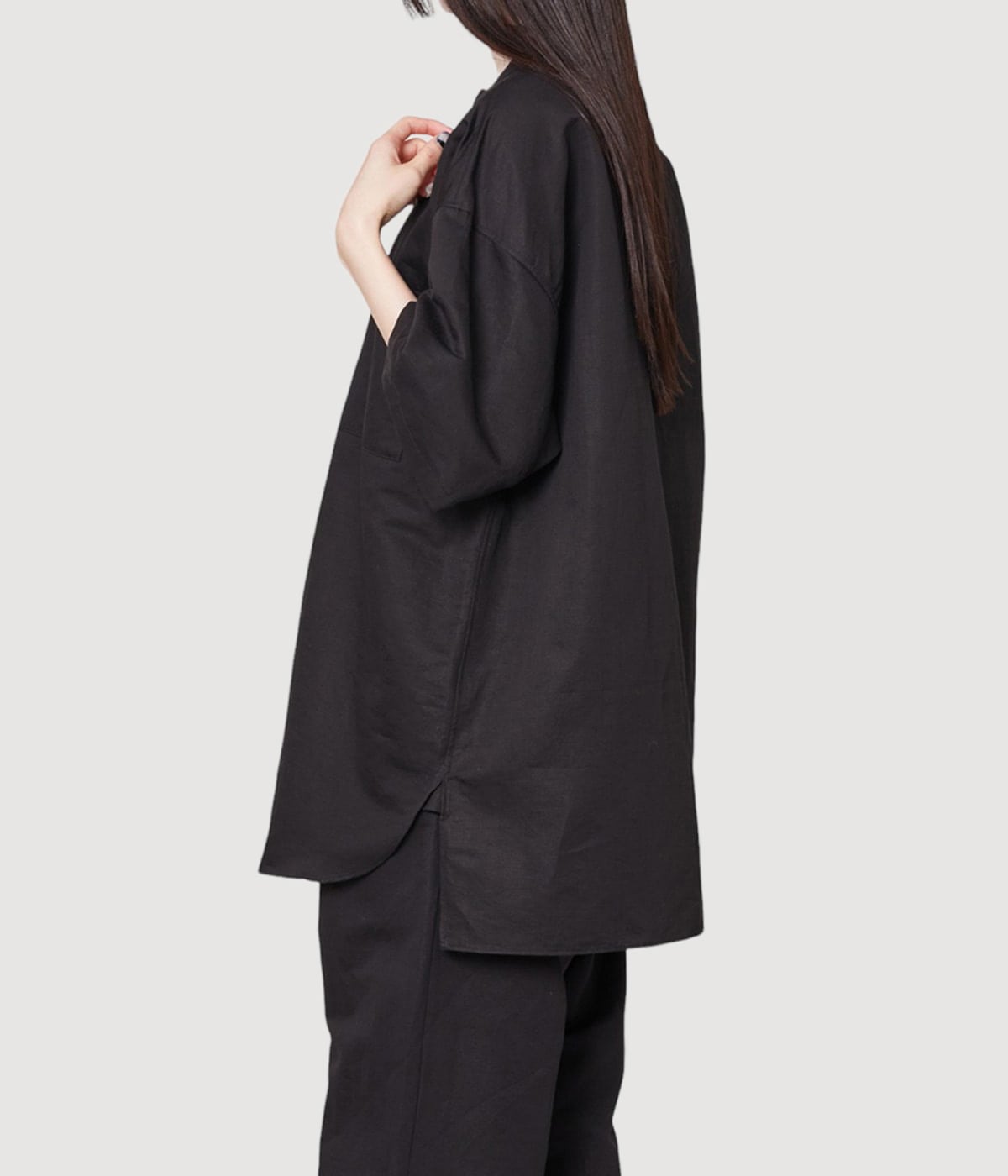 model（164cm） 着用サイズ：M