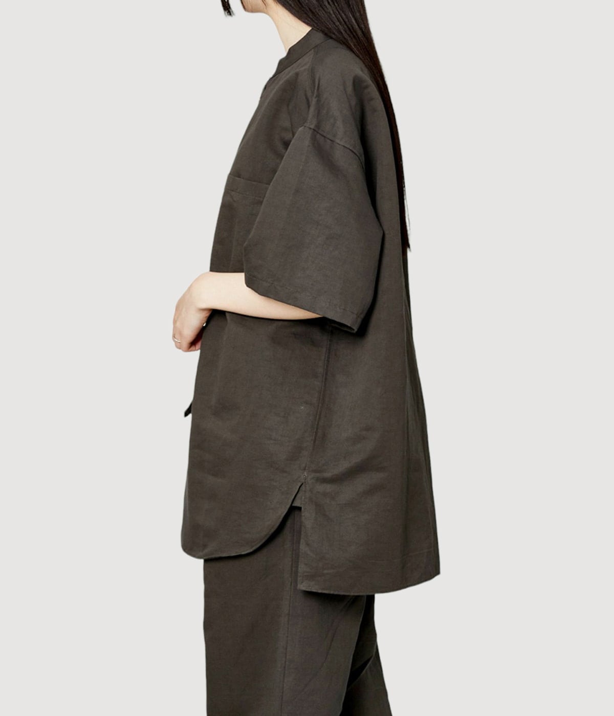 model（164cm） 着用サイズ：M