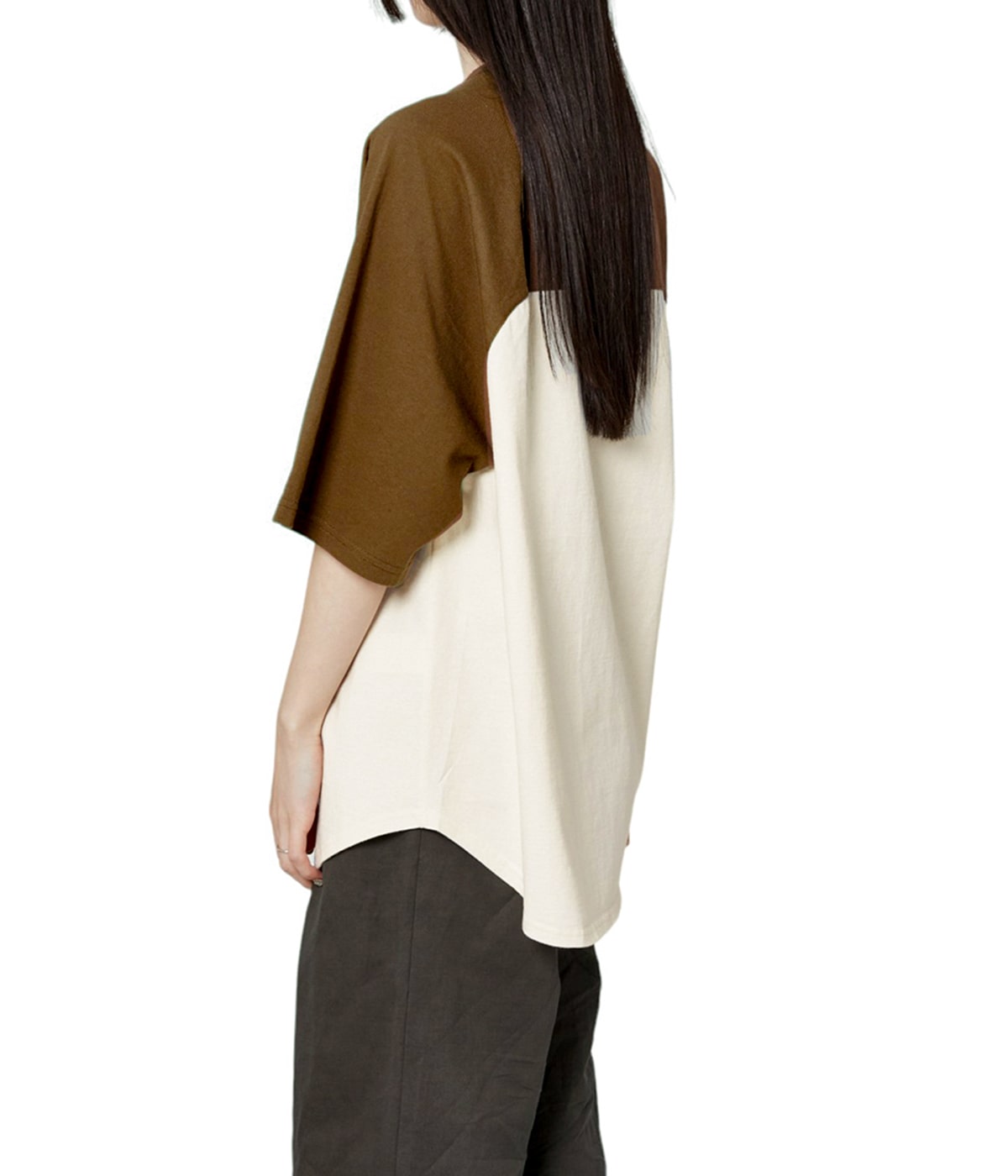 model（164cm） 着用サイズ：M
