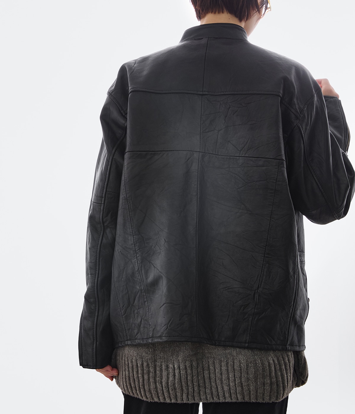 model（166cm） 着用サイズ：M
