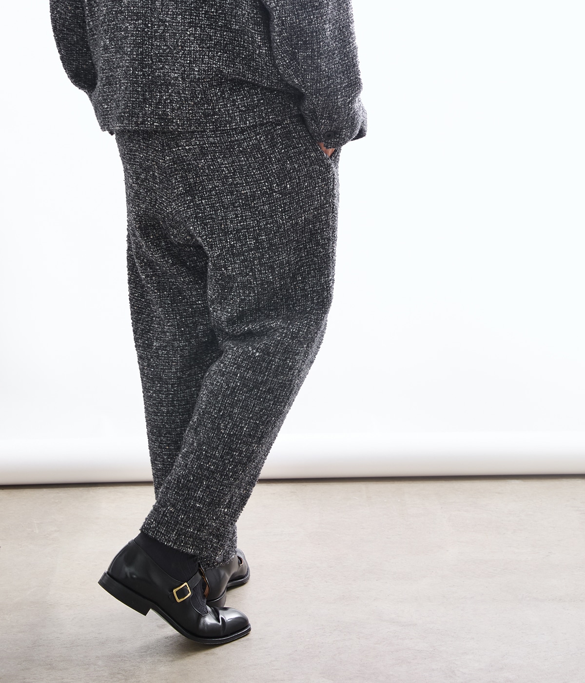 model（183cm） 着用サイズ：L