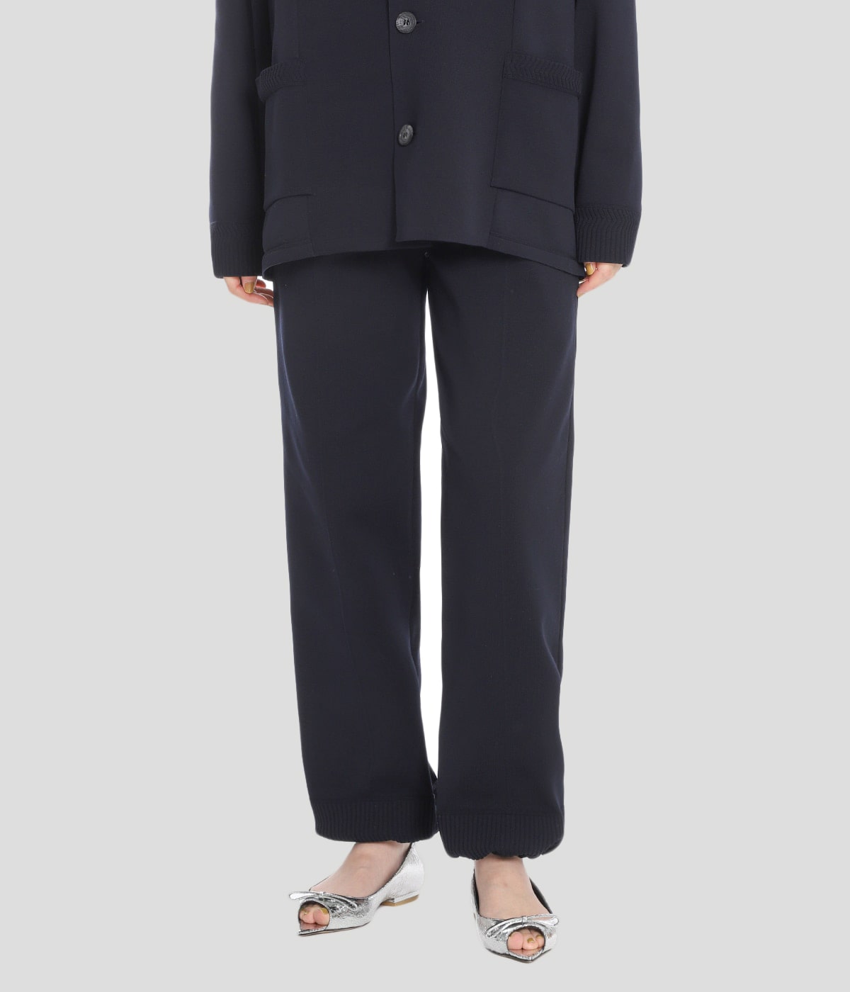 model（166cm） 着用サイズ：M