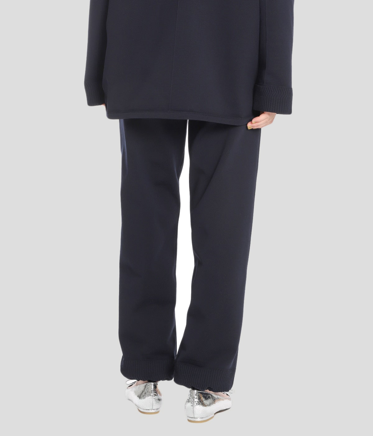 model（166cm） 着用サイズ：M