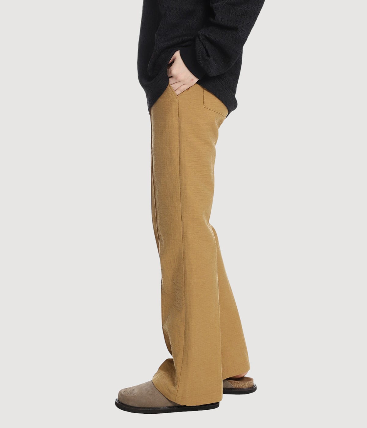 model（166cm） 着用サイズ：M