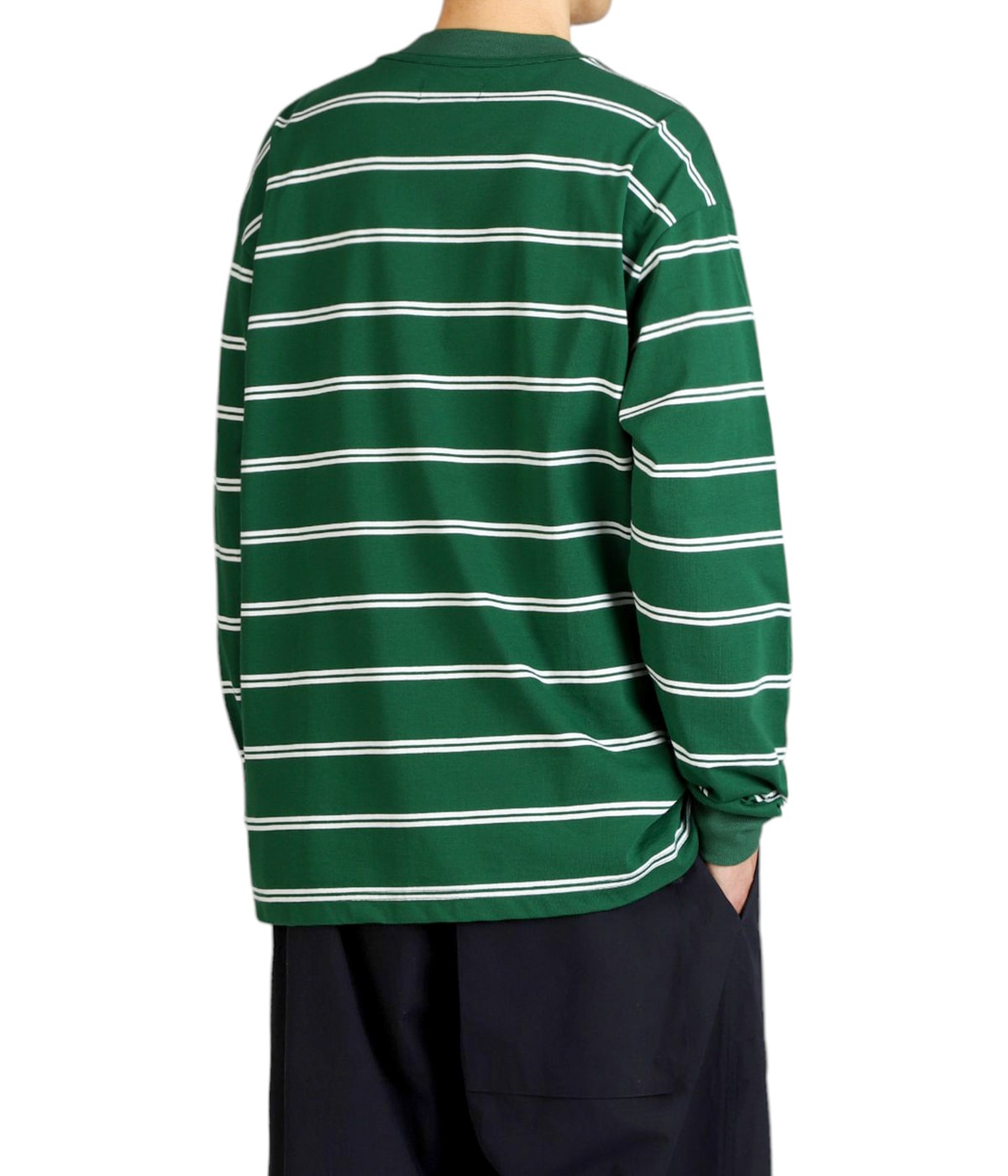 model（177cm / 62kg）B87 W73 H92 着用サイズ：L