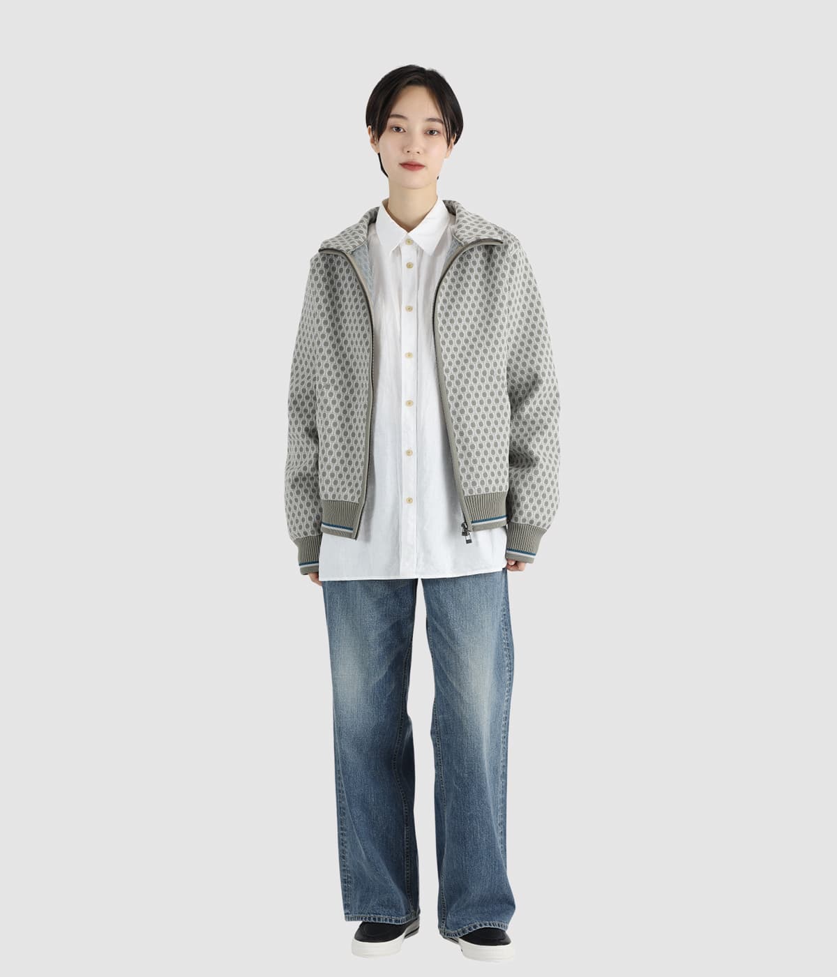 model（166cm） 着用サイズ：M