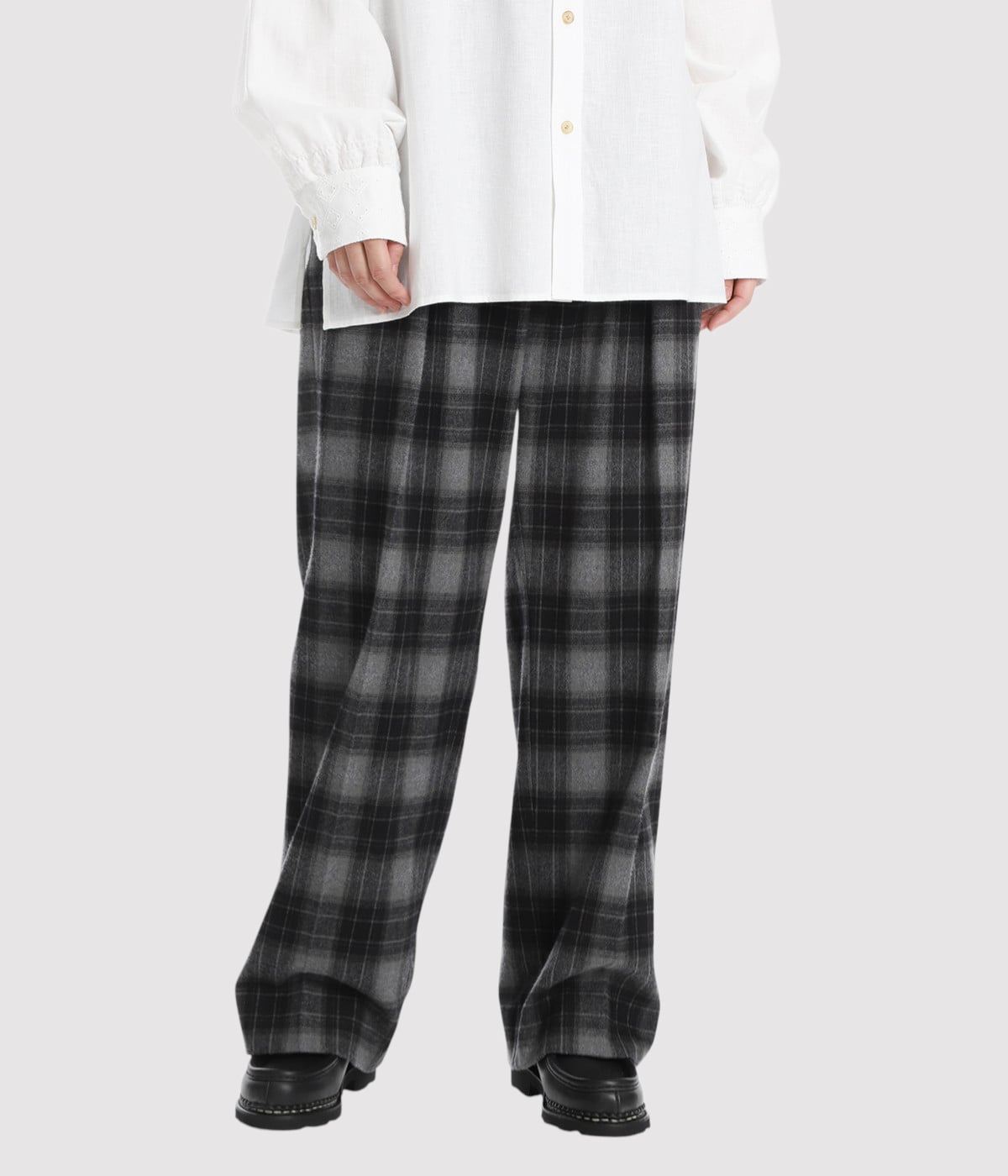 model（166cm） 着用サイズ：M