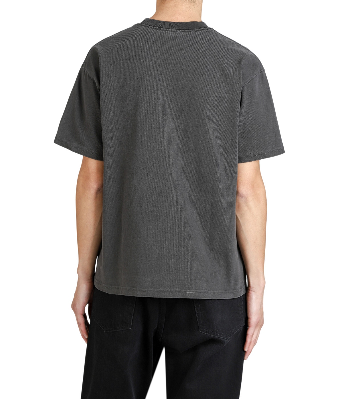 model（175cm / 60kg）B85 W75 H92 着用サイズ：M