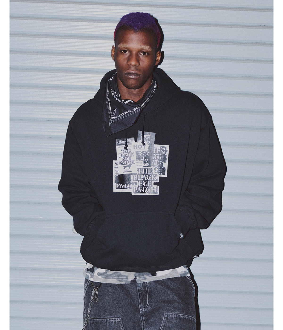 GRAYSCALE LABEL PACK HOODIE | BlackEyePatch(ブラックアイパッチ
