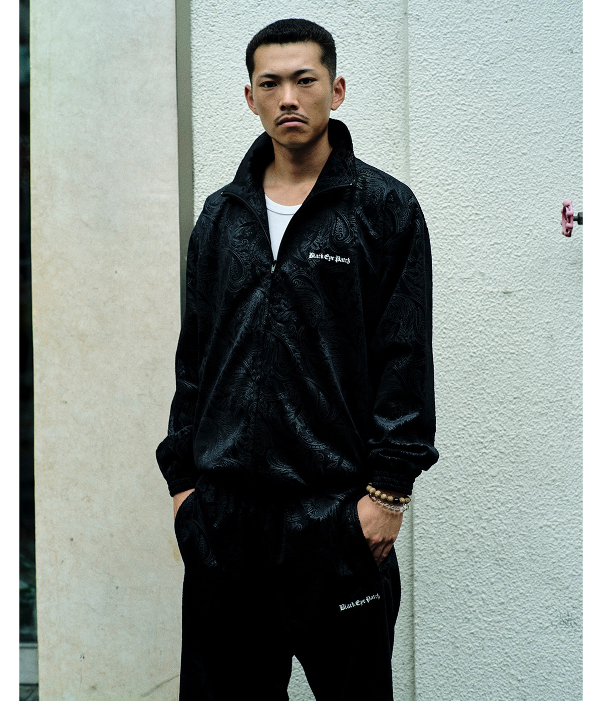 PAISLEY EMBOSSED TRACK PANTS | BlackEyePatch(ブラックアイパッチ