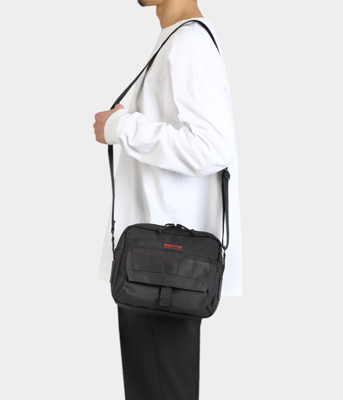 国内発*BRIEFING MAG SHOULDER S ショルダーバッグ 国内発*BRIEFING MAG SHOULDER S ショルダーバッグ (BRIEFING