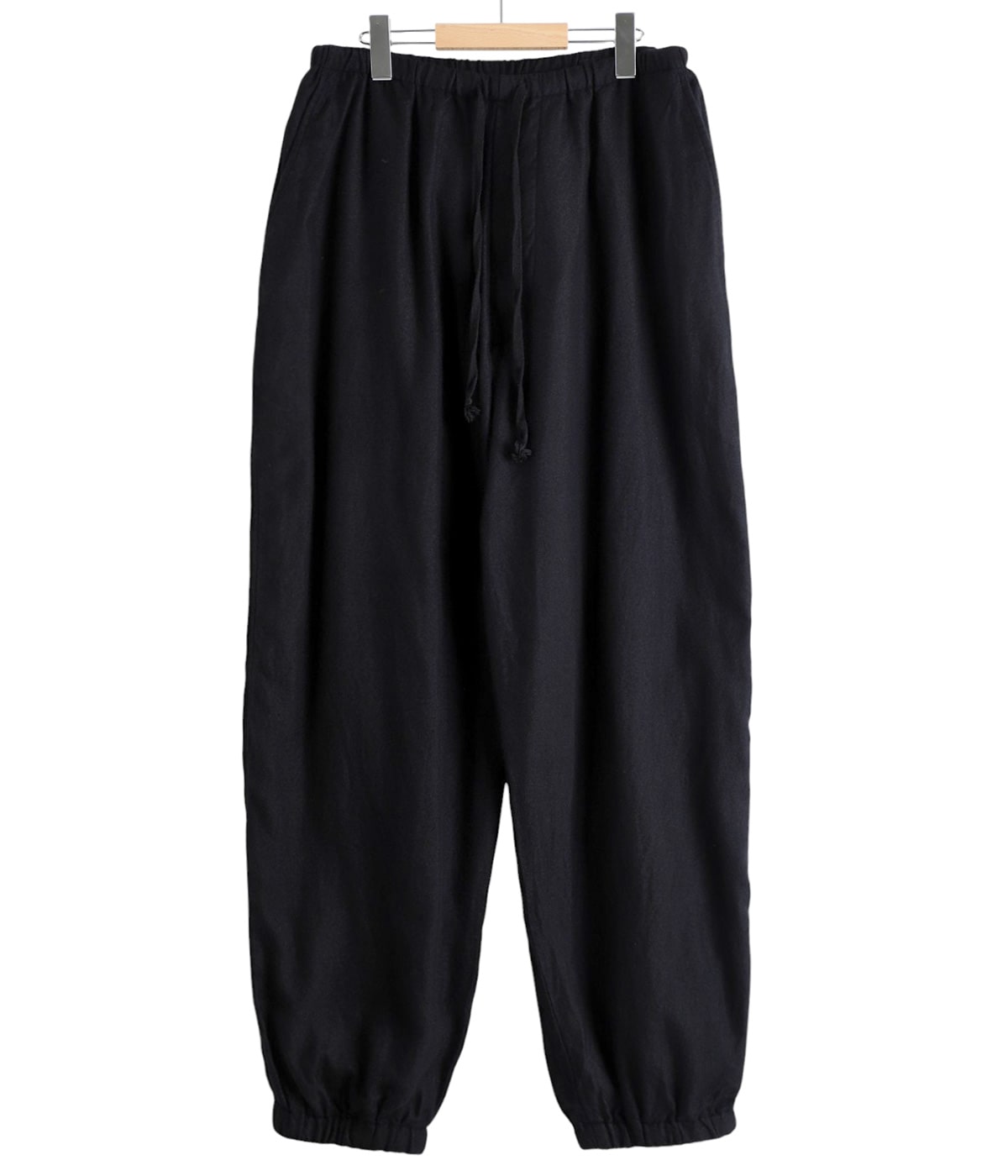 カシミヤシルク 製品染ドローストリングパンツ | COMOLI(コモリ