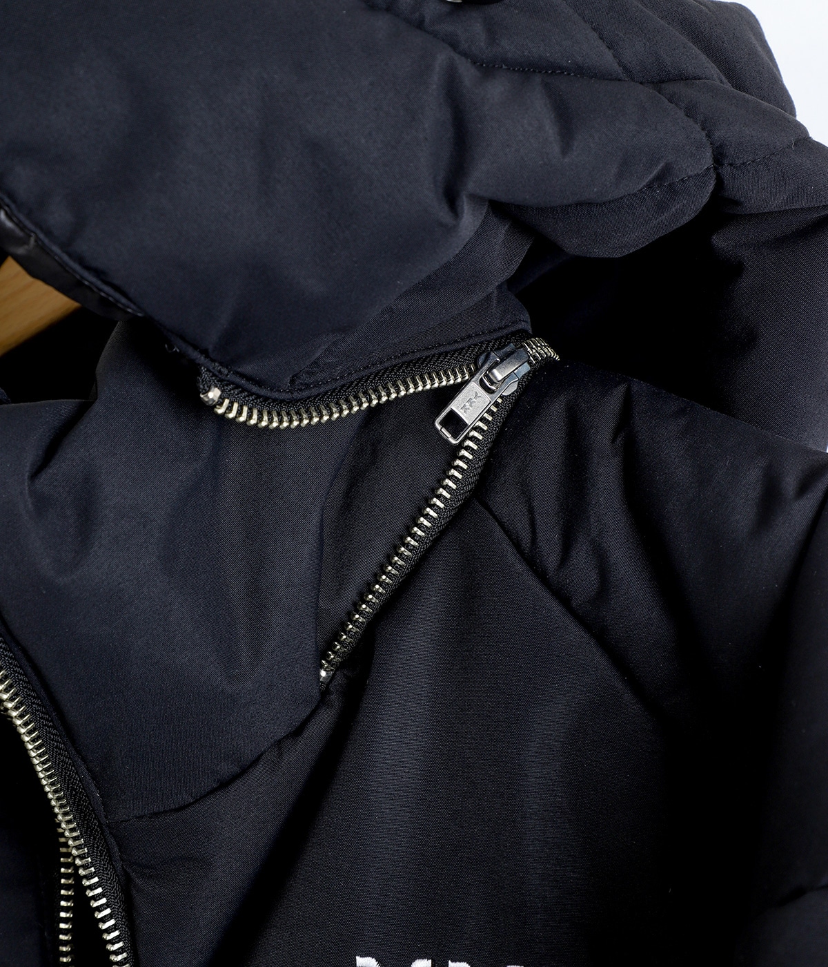 【フード取り外し可】