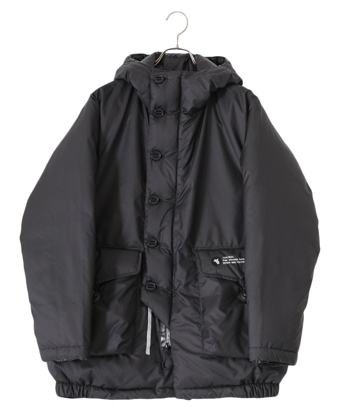 CMF OUTDOOR GARMENT ダウンジャケット揃いました / スタッフ