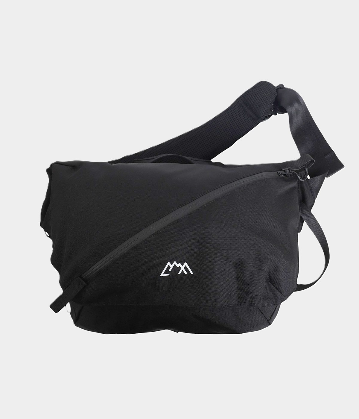 MESSENGER BAG | CMF OUTDOOR GARMENT(シーエムエフ アウトドア