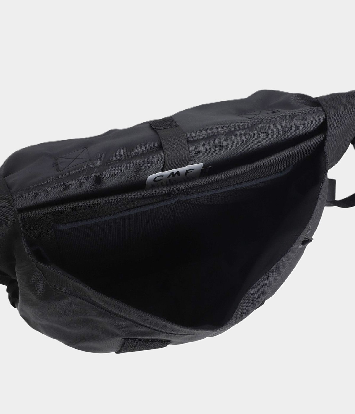 バッグ CMF OUTDOORGARMENT MESSENGER BAG CMF OUTDOOR GARMENT 「MESSENGER BAG」 メッセンジャーバッグ