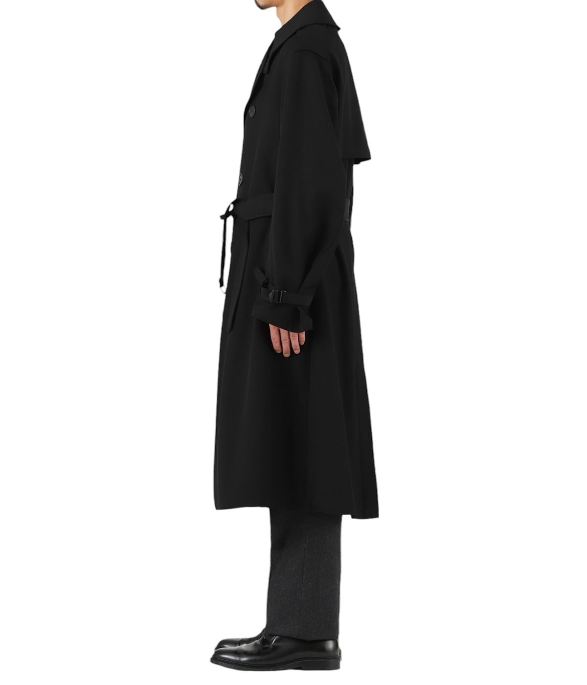 定価19万ほどHEUGN 23aw コート 展示会場より - HEUGN 23AW COLLECTIONS - Veritecoeur
