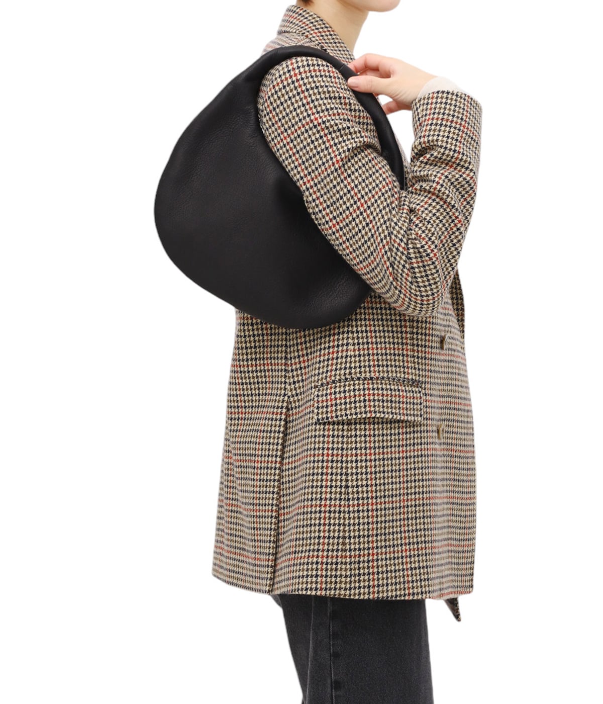 AETA 黒 レザー ハンドバッグ ラウンドワンショルダーM Aeta (アエタ) ROUND ONE SHOULDER：M / ラウンドワンショルダーM