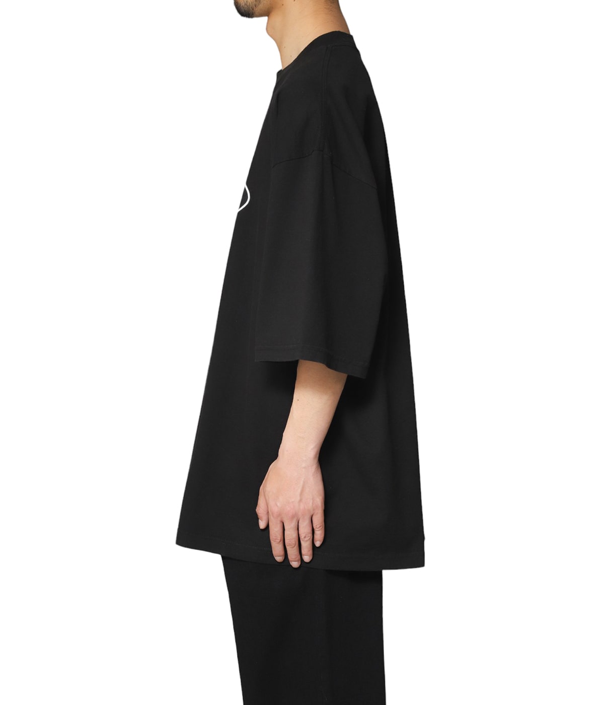 ESSAY PIGMENT DROPSHOULDER Tシャツ ESSAY PIGMENT DROPSHOULDER T-SHIRT - BLACK – TOYASIDO