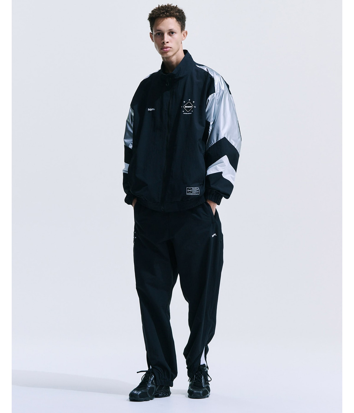 PRACTICE STAR JACKET | F.C.Real Bristol(エフシーレアル