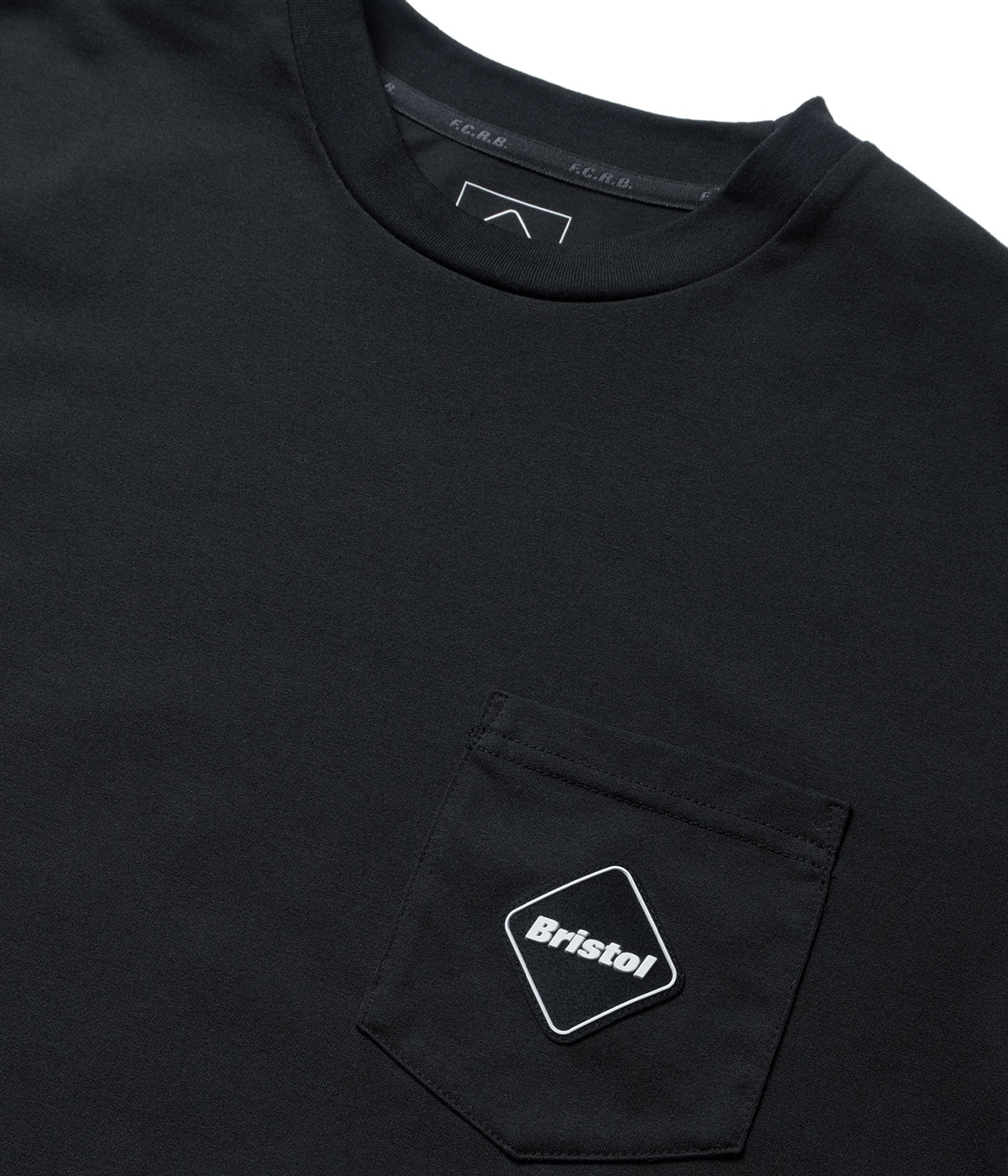 BLURRED LOGO L/S TEAM POCKET TEE | F.C.Real Bristol(エフシー
