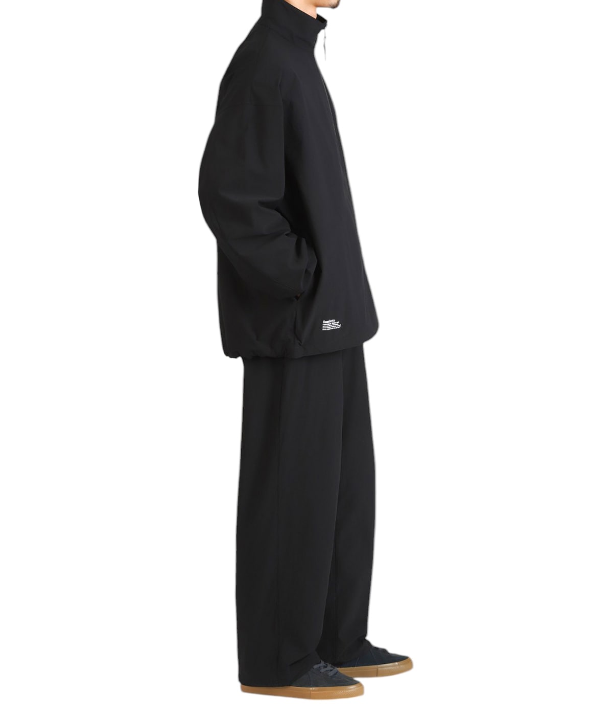 CORPORATE TRACK SUIT | FreshService(フレッシュサービス