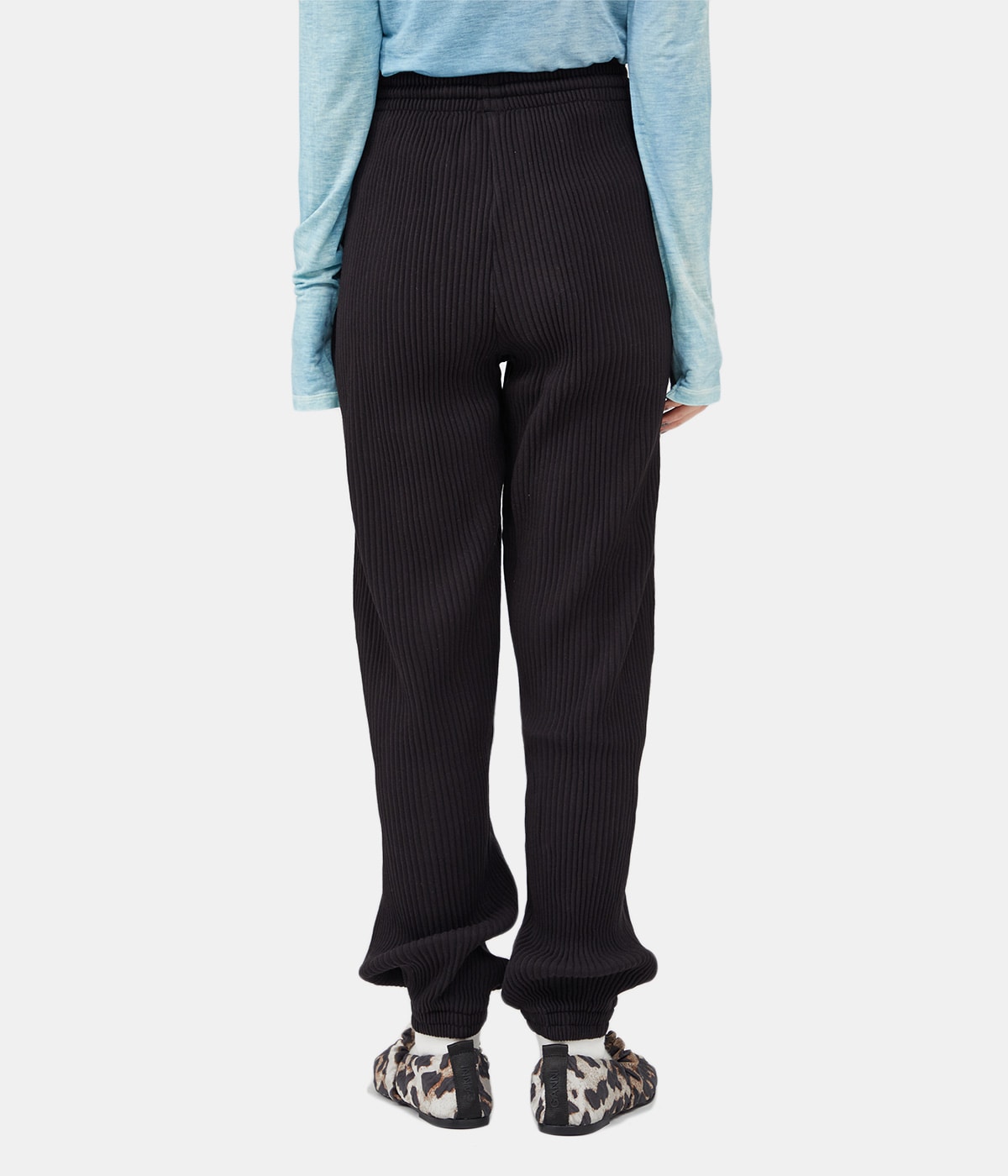 baserange スエット Sweats | Basics in Natural and Recycled Fibers | Baserange